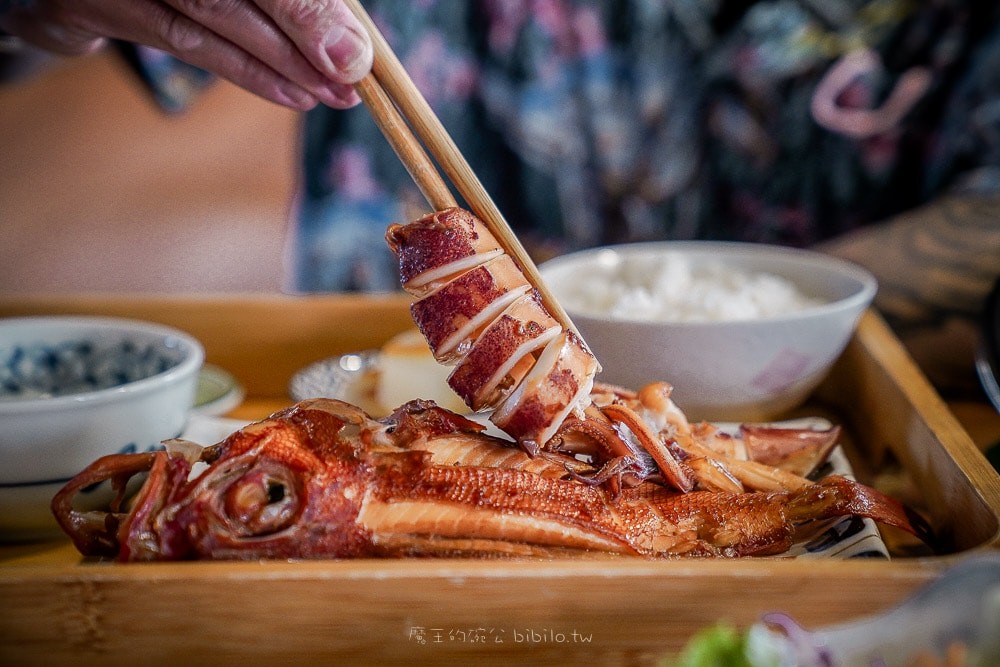 裏海咖啡鮮魚手作料理